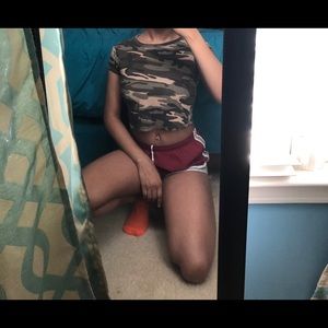 Camo crop shirt